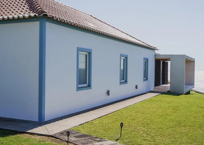 Apartment Casa Das Cinco Angra do Heroismo